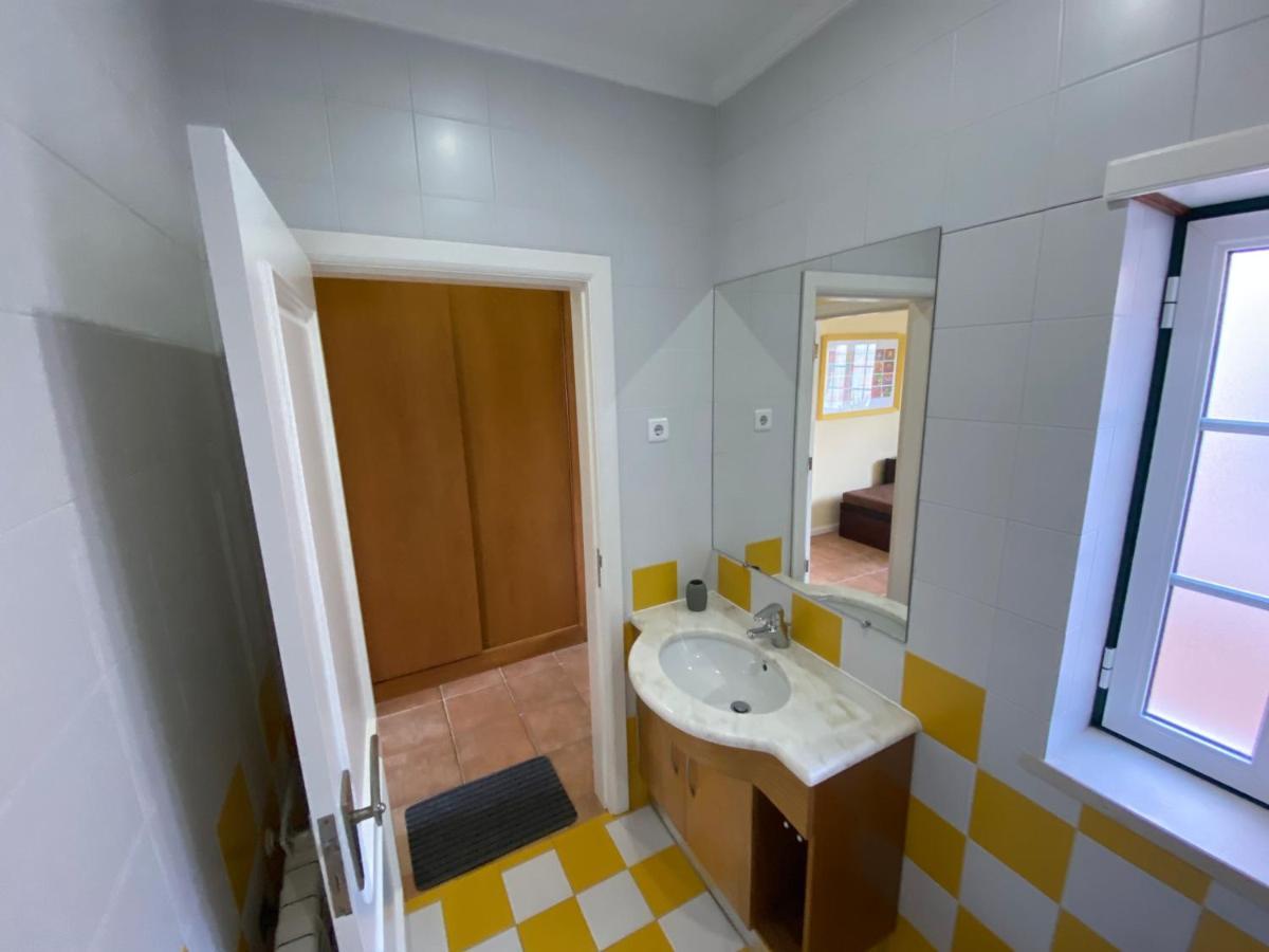 B&B With Heated Pool São Martinho do Porto Exterior photo