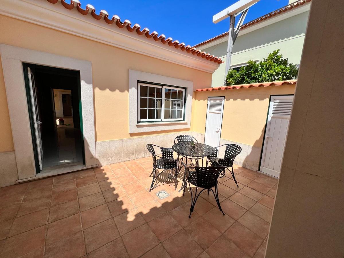 B&B With Heated Pool São Martinho do Porto Exterior photo