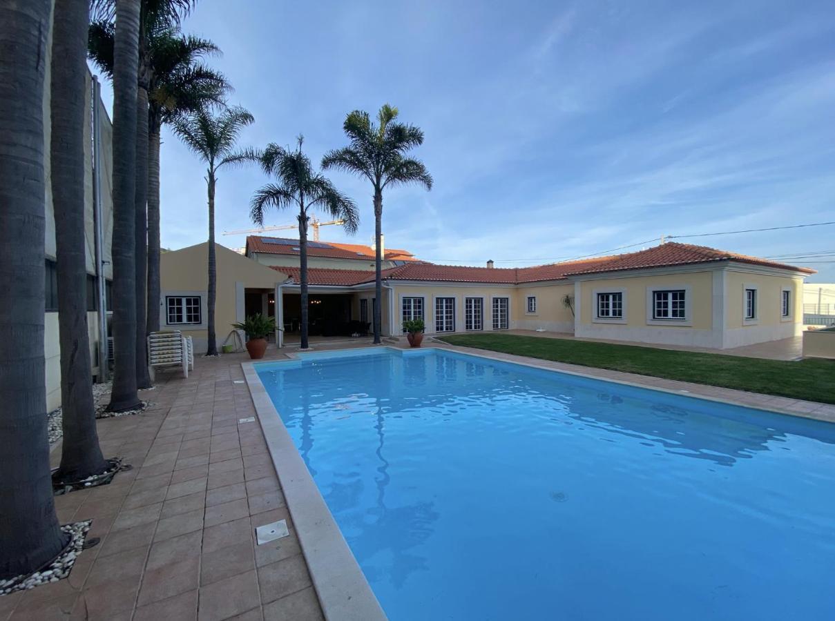 B&B With Heated Pool São Martinho do Porto Exterior photo