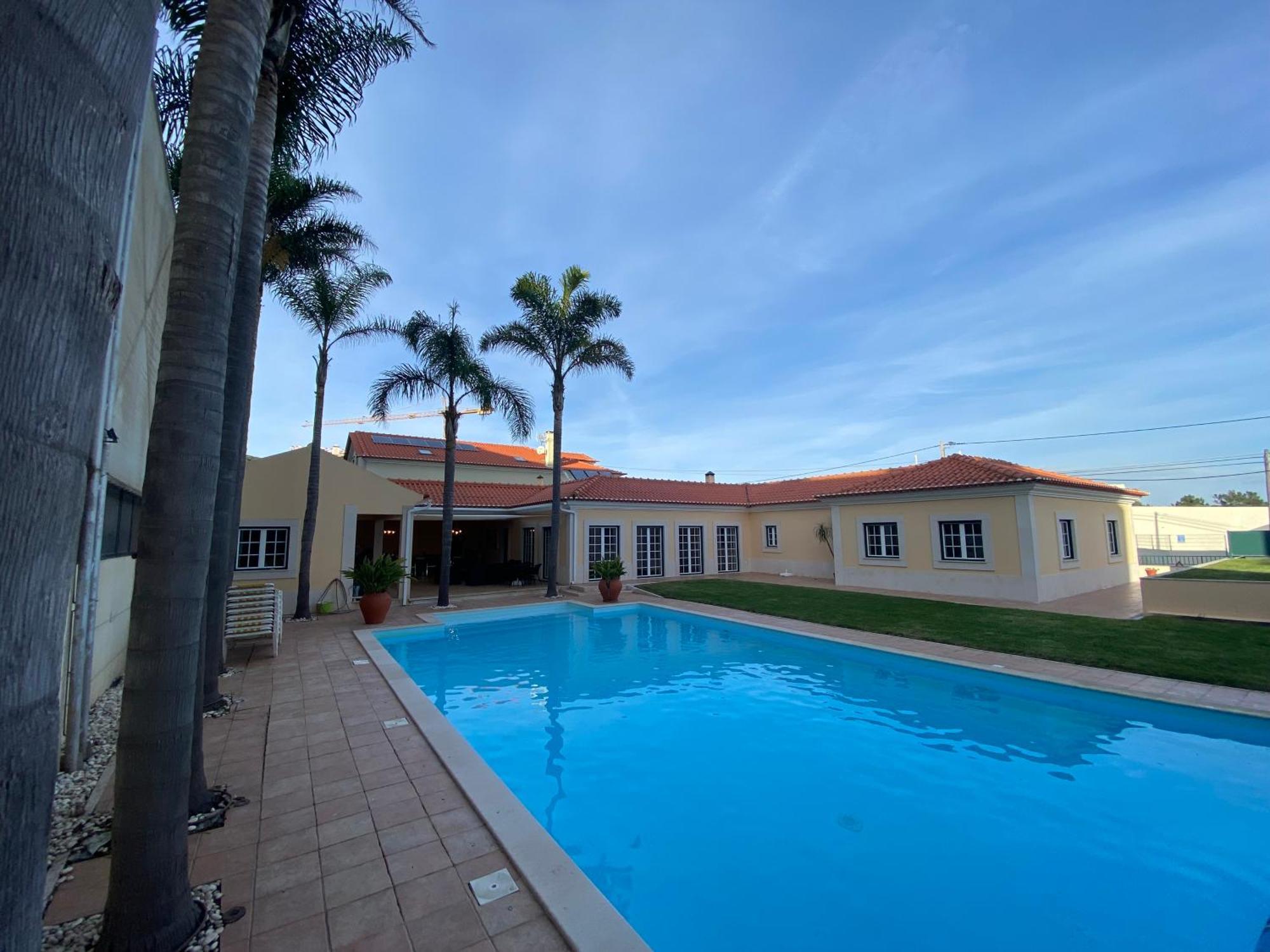 B&B With Heated Pool São Martinho do Porto Exterior photo